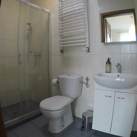 Homestay Nocleg92 Pokoje Z Lazienkami *